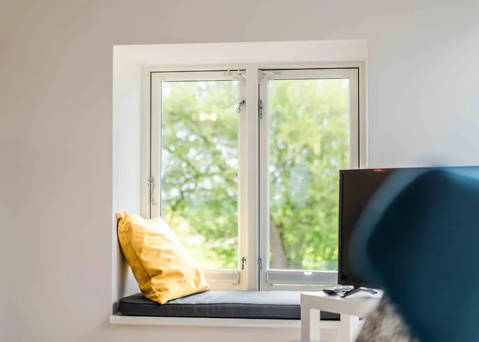 Zwei Διαμέρισμα *