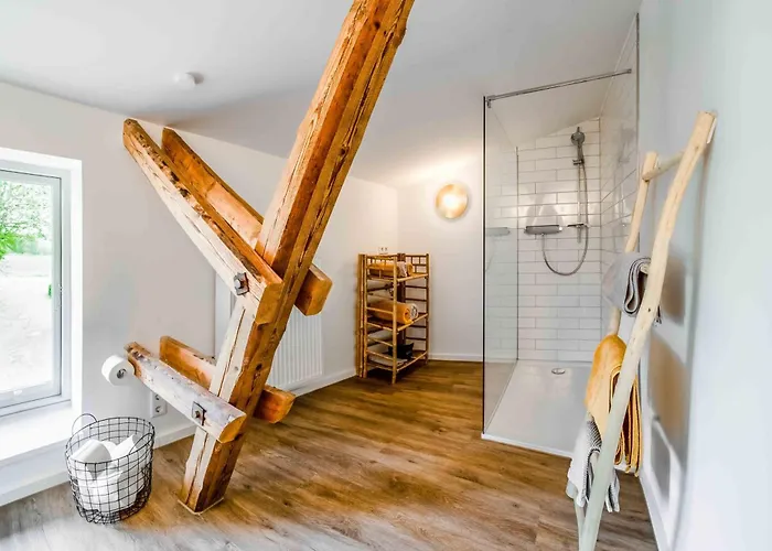 Διαμέρισμα Zwei *